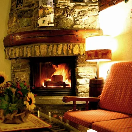 Chez Nous Hotel 3*
