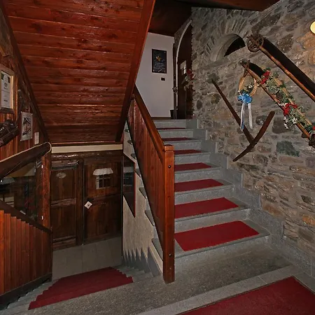 Chez Nous