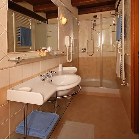 Chez Nous Hotel 3*
