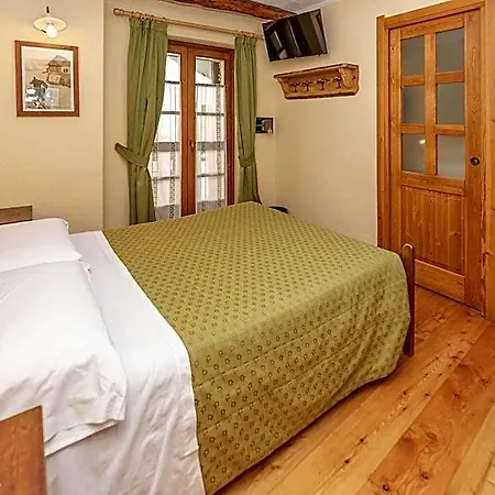 Chez Nous Hotel Oulx